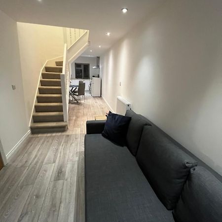 Newly Built One Bedroom Flat In Kidlington, Oxfordshire Exterior foto