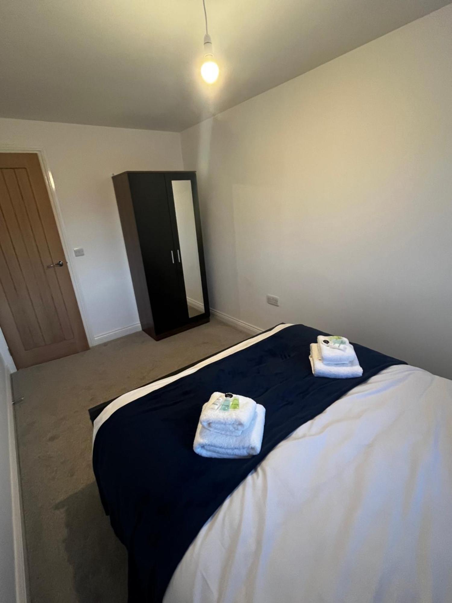 Newly Built One Bedroom Flat In Kidlington, Oxfordshire Exterior foto