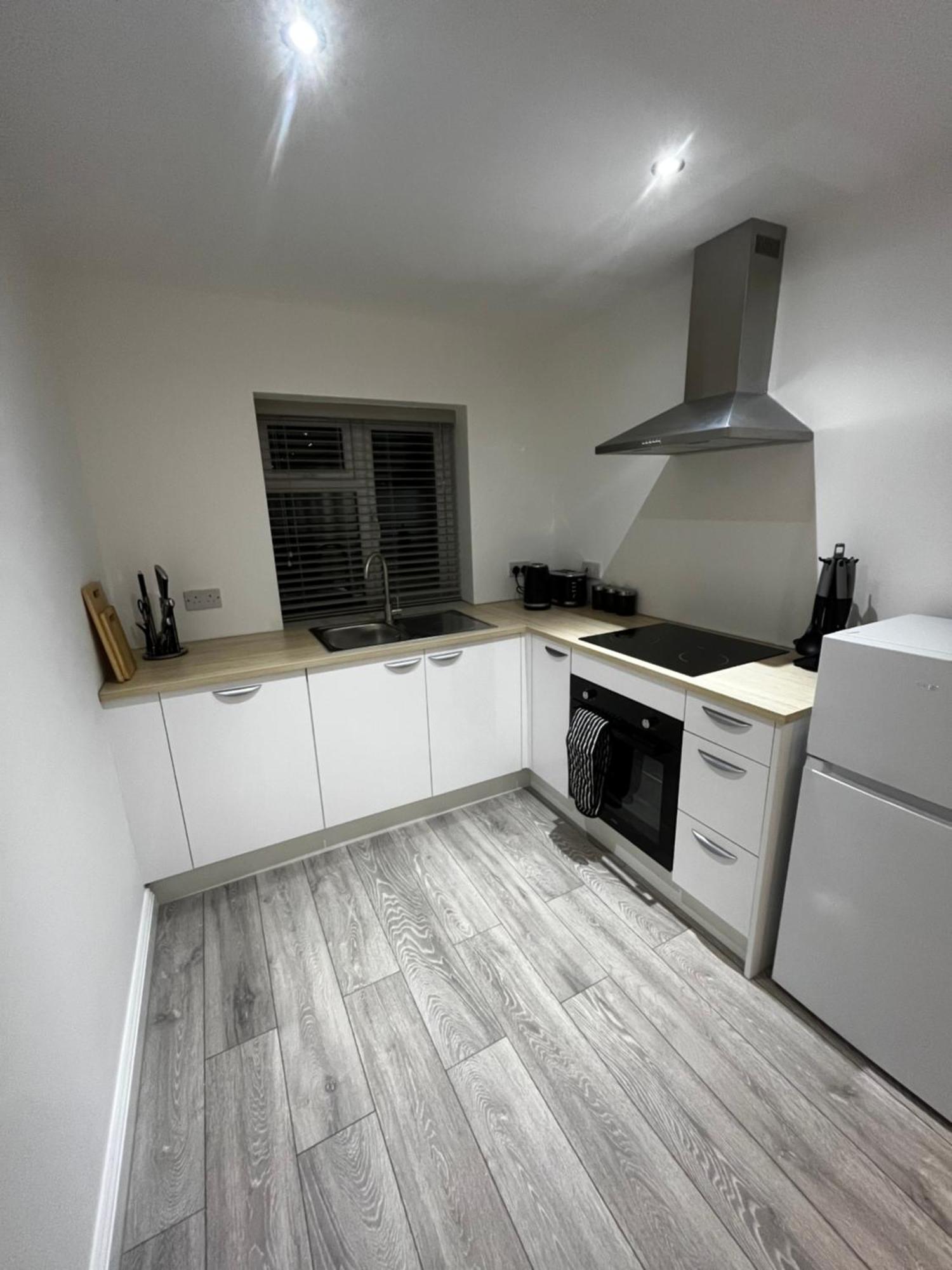 Newly Built One Bedroom Flat In Kidlington, Oxfordshire Exterior foto