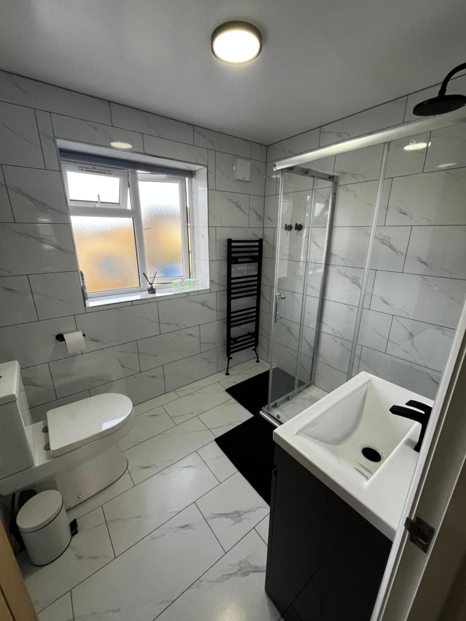Newly Built One Bedroom Flat In Kidlington, Oxfordshire Exterior foto